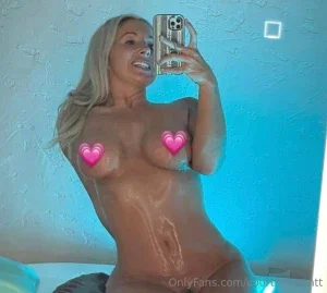 courtneyanntt