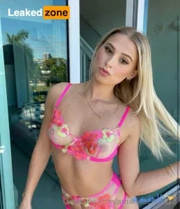 amandaclaire18