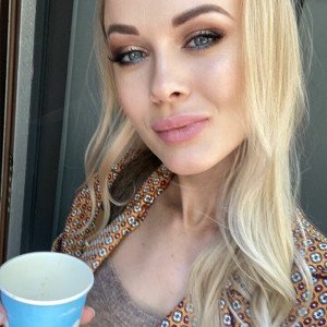 💋 AnnaViktoriaSt ( bambolinamodelina ) OnlyFans leaked photo ...