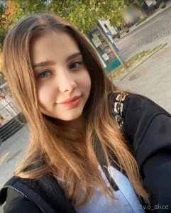 18y.o_alice
