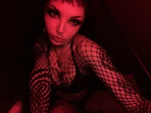 gothcowgirlll