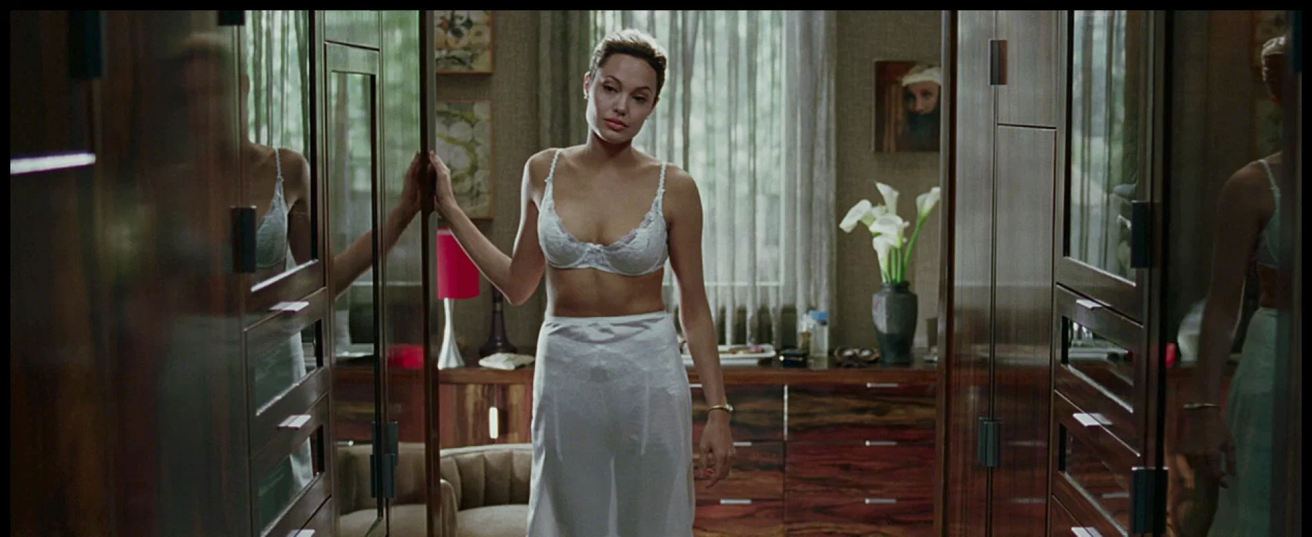 angelina-jolie