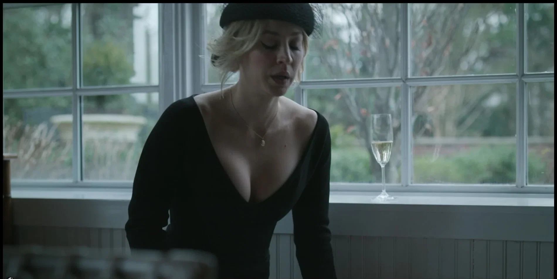 kaley-cuoco