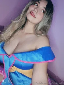 pinkylu19