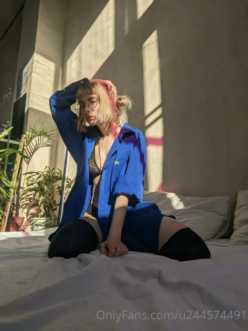 A silent promiseAn unspoken invitation