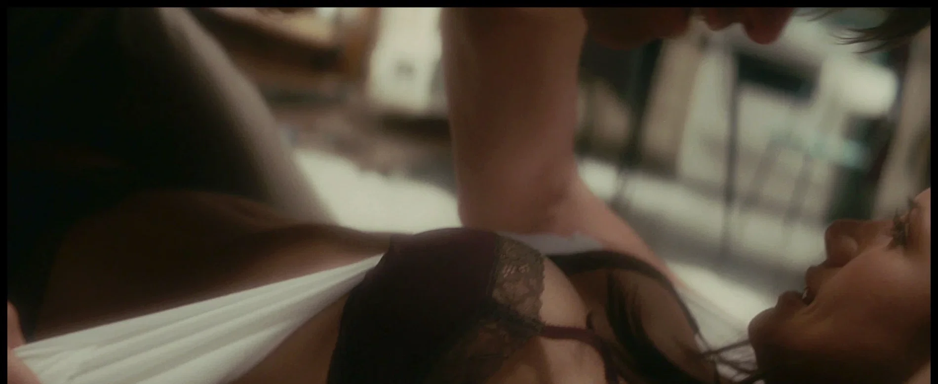 rhona-mitra