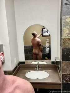 alecbw