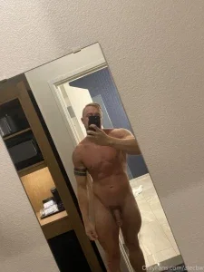 alecbw
