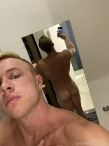 alecbw