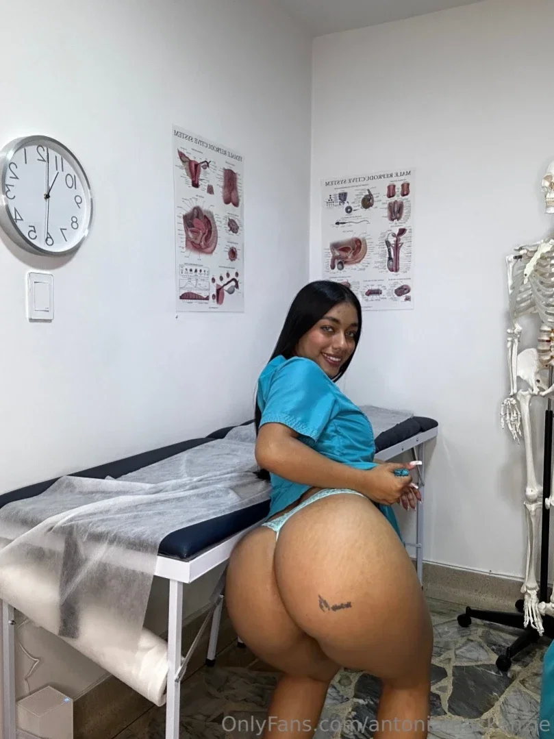 antoniamackenzie Image