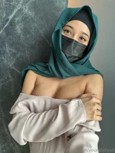 yourgfaliyah