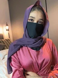 yourgfaliyah