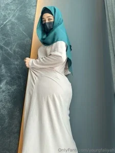 yourgfaliyah