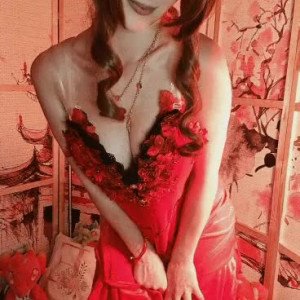 💋 Sue💕👉chatting over on @liensue ONLY👈 ( liiensue ) OnlyFans ...