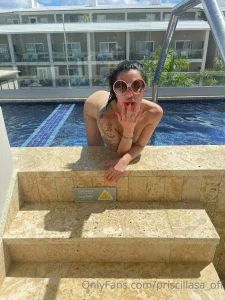 priscillasa_off