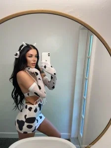 sara__mascara
