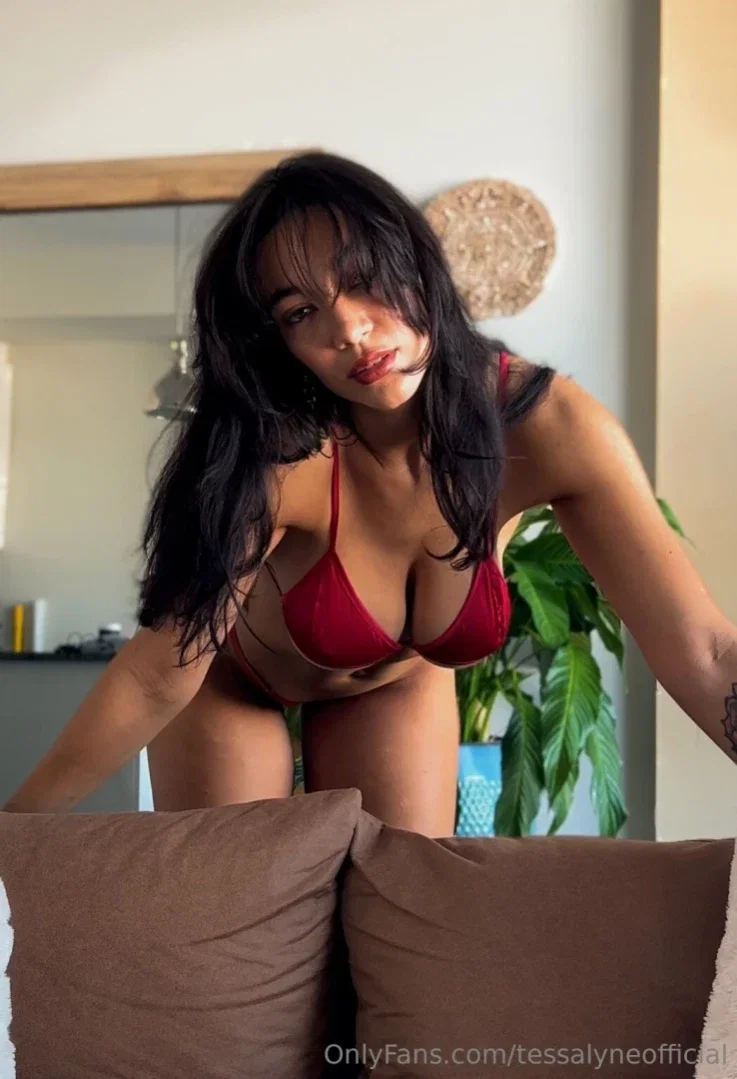 tessalyneofficial