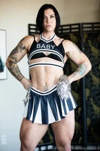 kortneyolson1