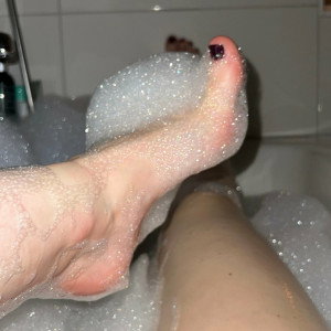german_nurse_feet