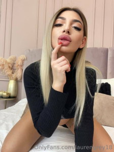 laurengrey18