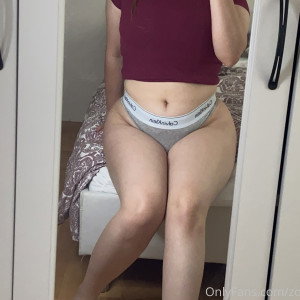 zoeybambi