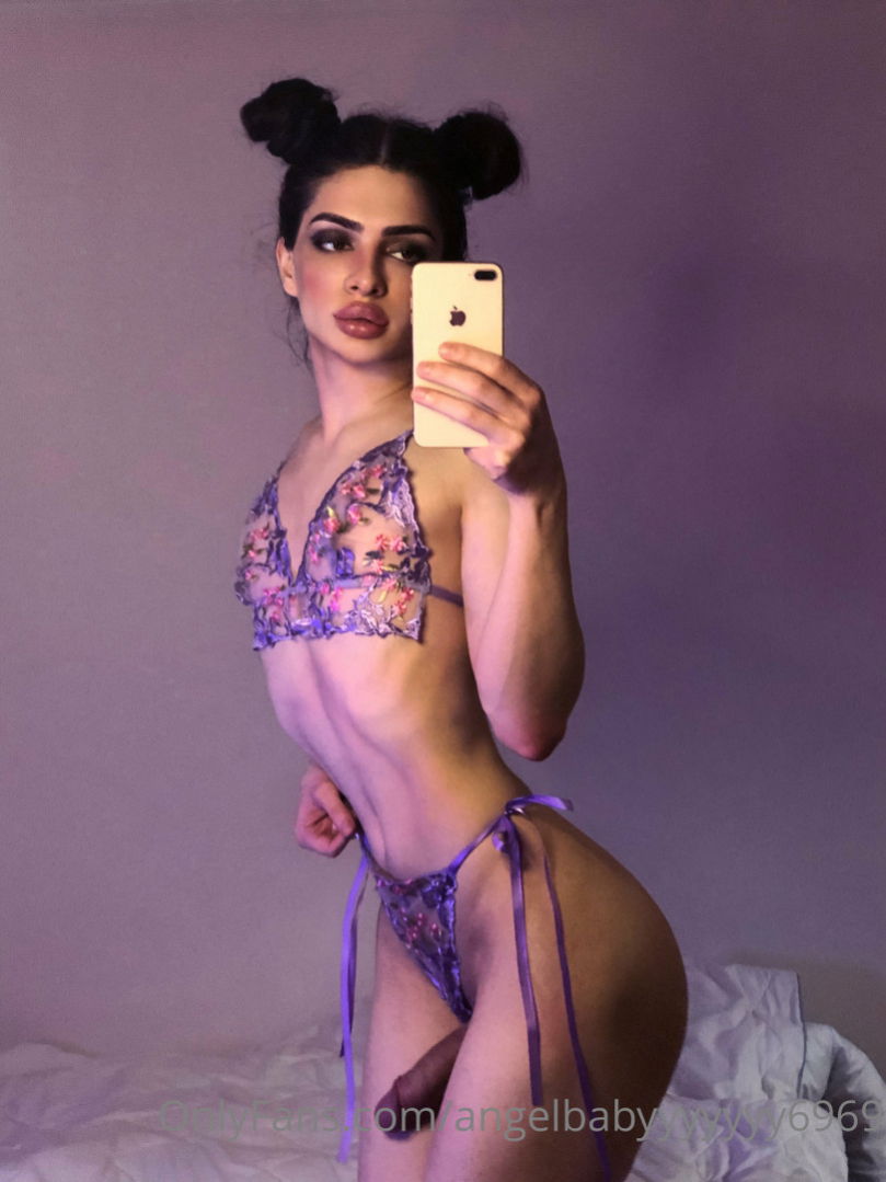 Her captivating leaked glimpse