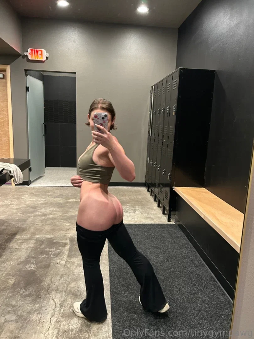 tinygympawg