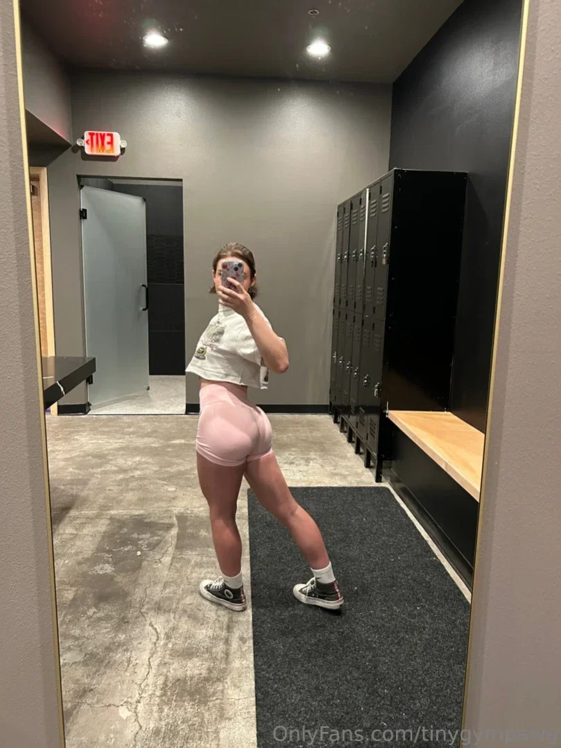 tinygympawg