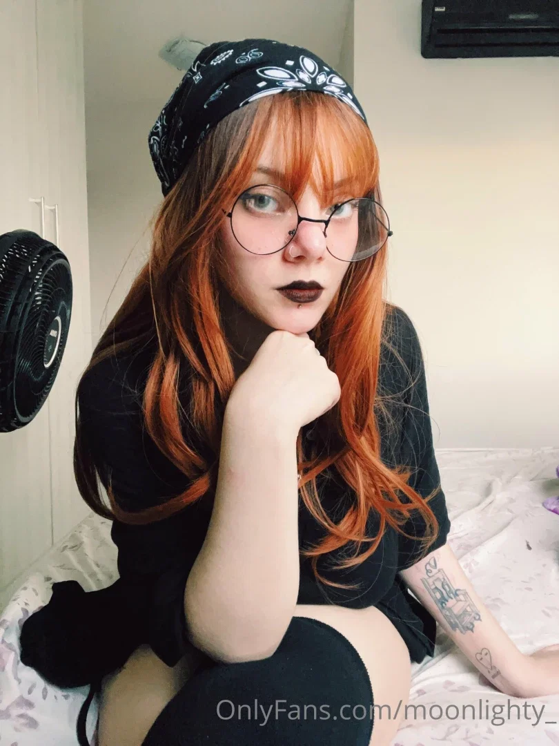 moonlighty_