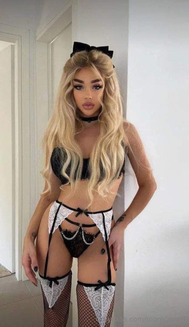 monicawolf