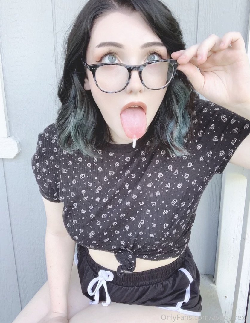avaclairexx in answer #2434521