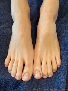 myposedtoes