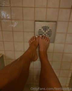 feetloretta