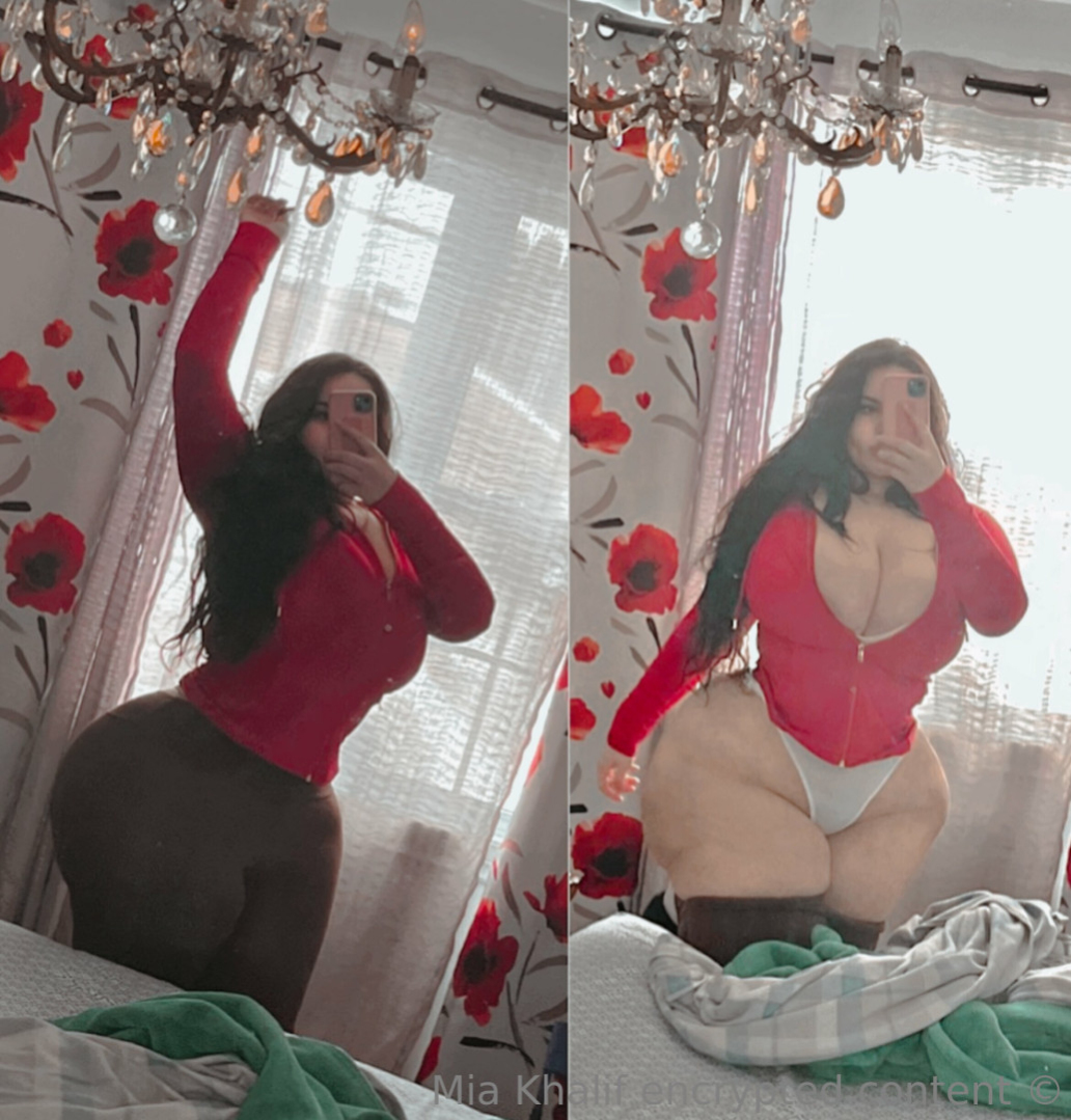 Her bodyHer form exposeduncovered