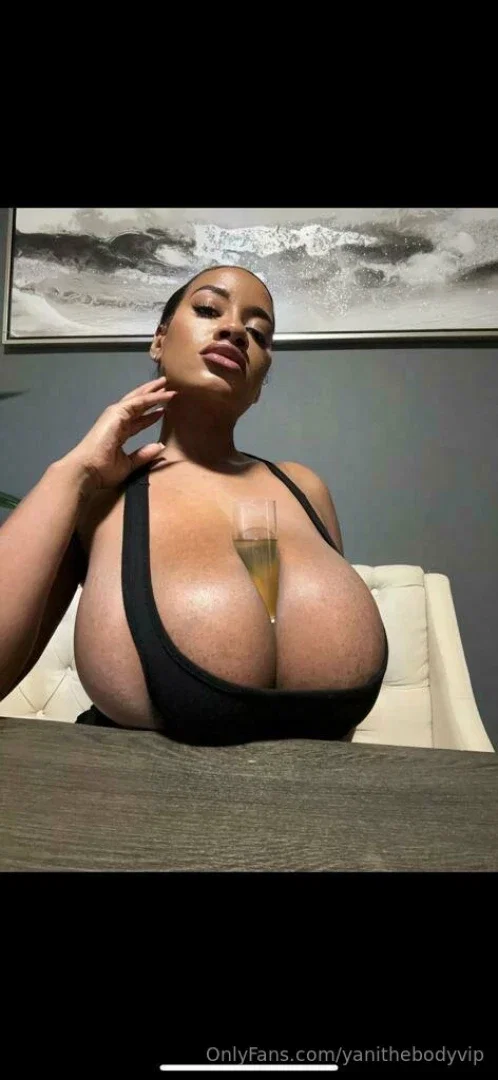 yanithebodyvip