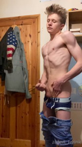 💋 Aiden_official (18+) ( aiden_twink ) OnlyFans leaked video ...
