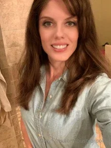 bustybrooke1