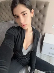 angelyaa