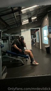 mrdevildick