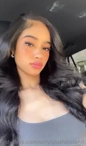 onlylalatheislandgal