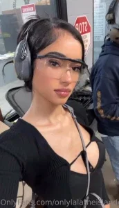 onlylalatheislandgal