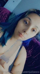 queenjuliaoxx