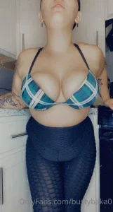 queenjuliaoxx