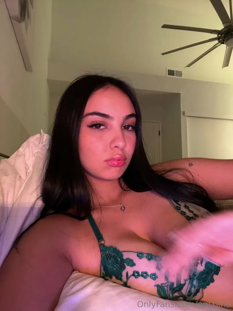 em1lina Leaked photo 18706179 - Leakedzone