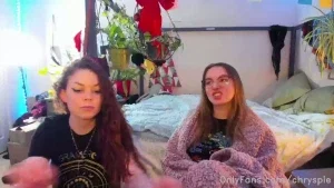 💋 Chrys ( chryspie ) OnlyFans leaked video 18074304 on Leakedzone