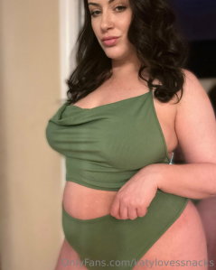 💋 Katy ( katylovessnacks ) model OnlyFans on Leakedzone