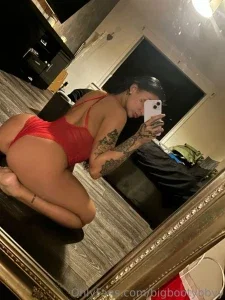 bigbootybbyy