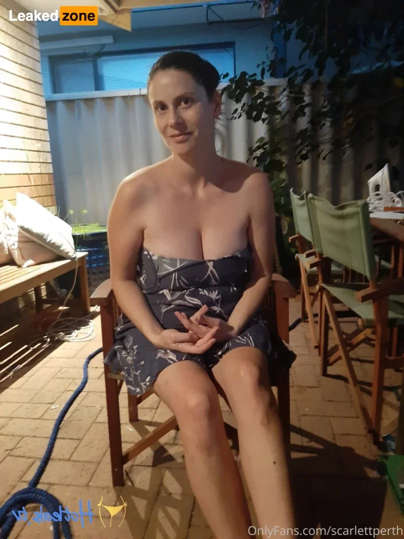 aussielilyfox
