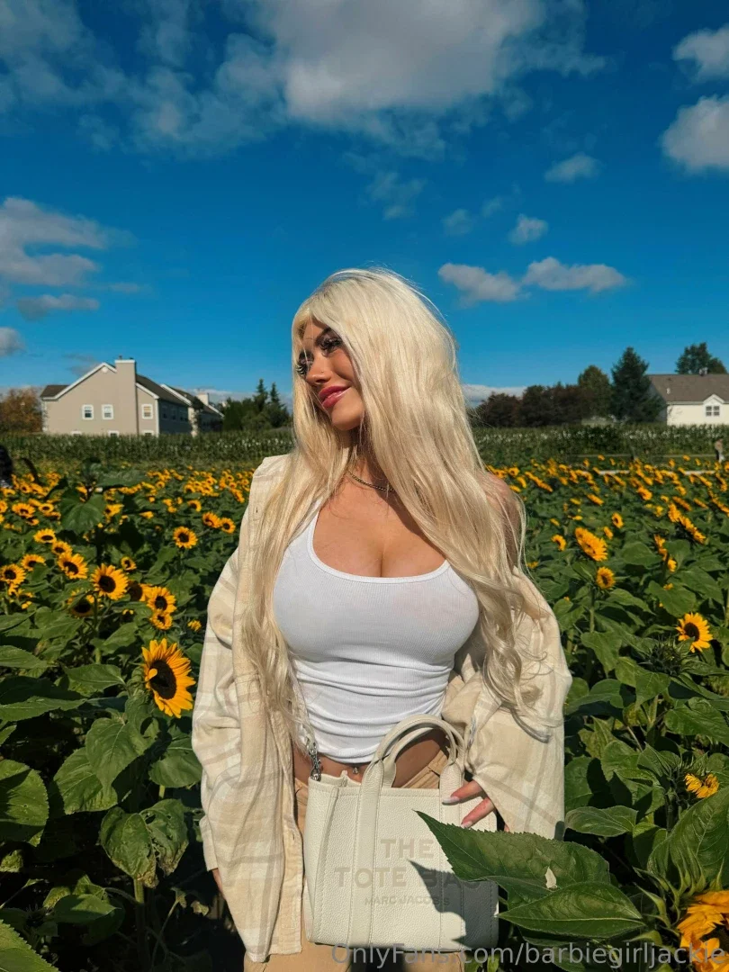 barbiegirljackie