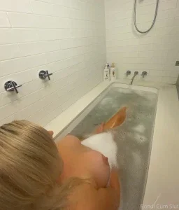 bondicumslut